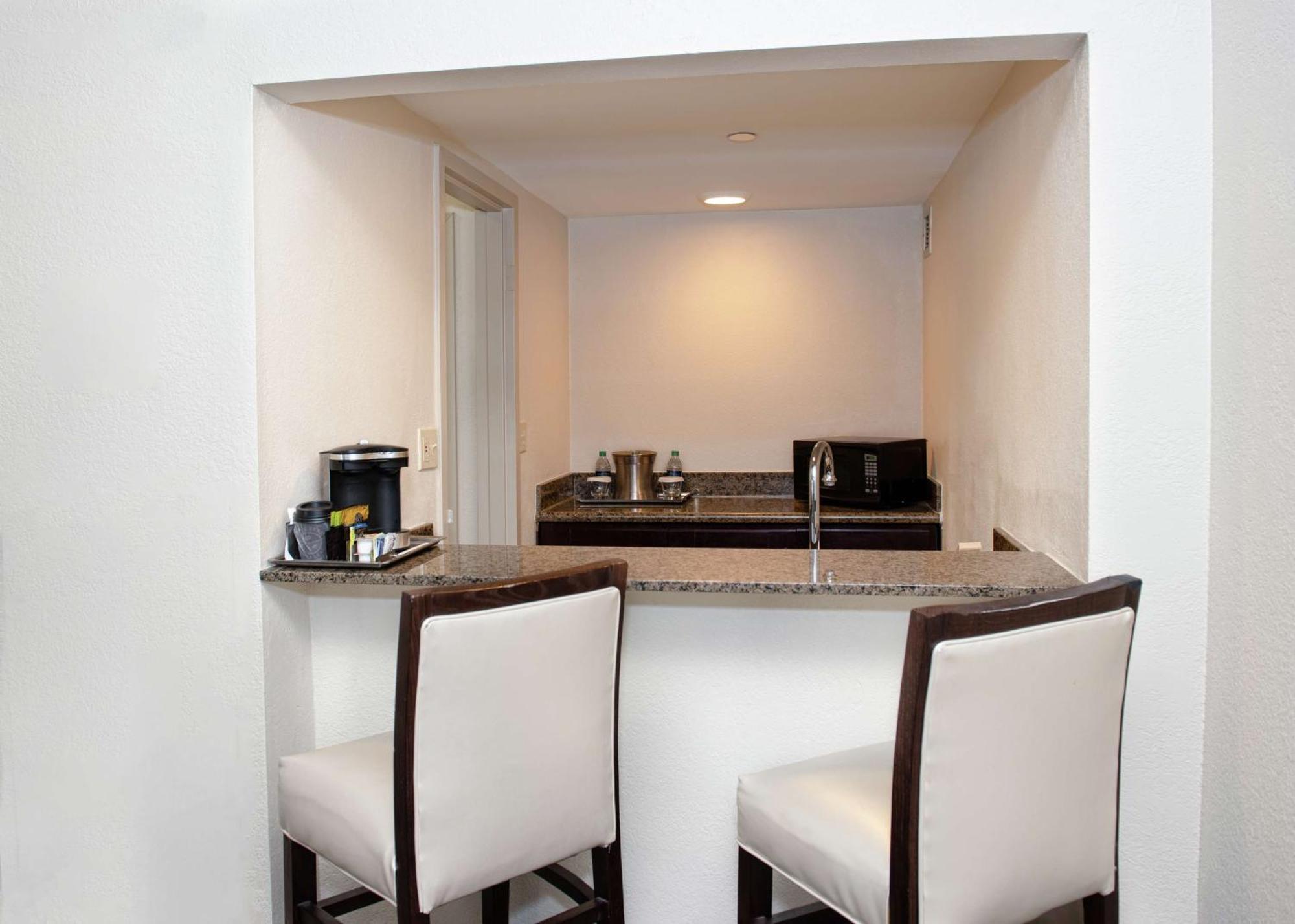 Doubletree By Hilton Lafayette Hotel Ngoại thất bức ảnh