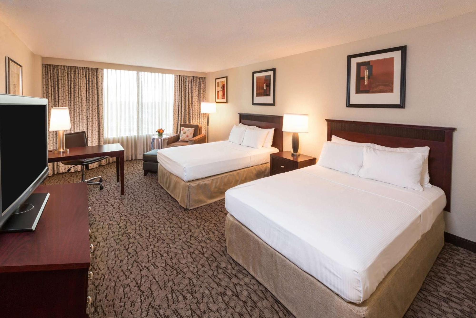 Doubletree By Hilton Lafayette Hotel Ngoại thất bức ảnh