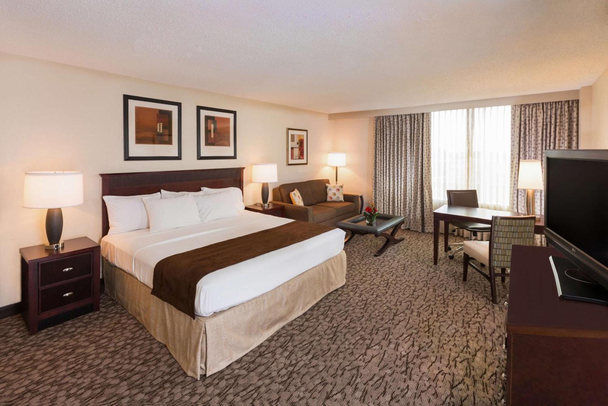 Doubletree By Hilton Lafayette Hotel Ngoại thất bức ảnh